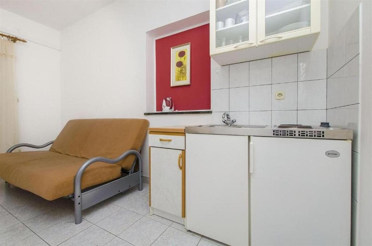 Apartments Nada Гребащиця Екстер'єр фото