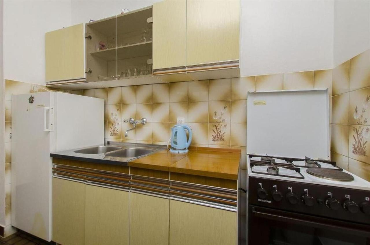 Apartments Nada Гребащиця Екстер'єр фото